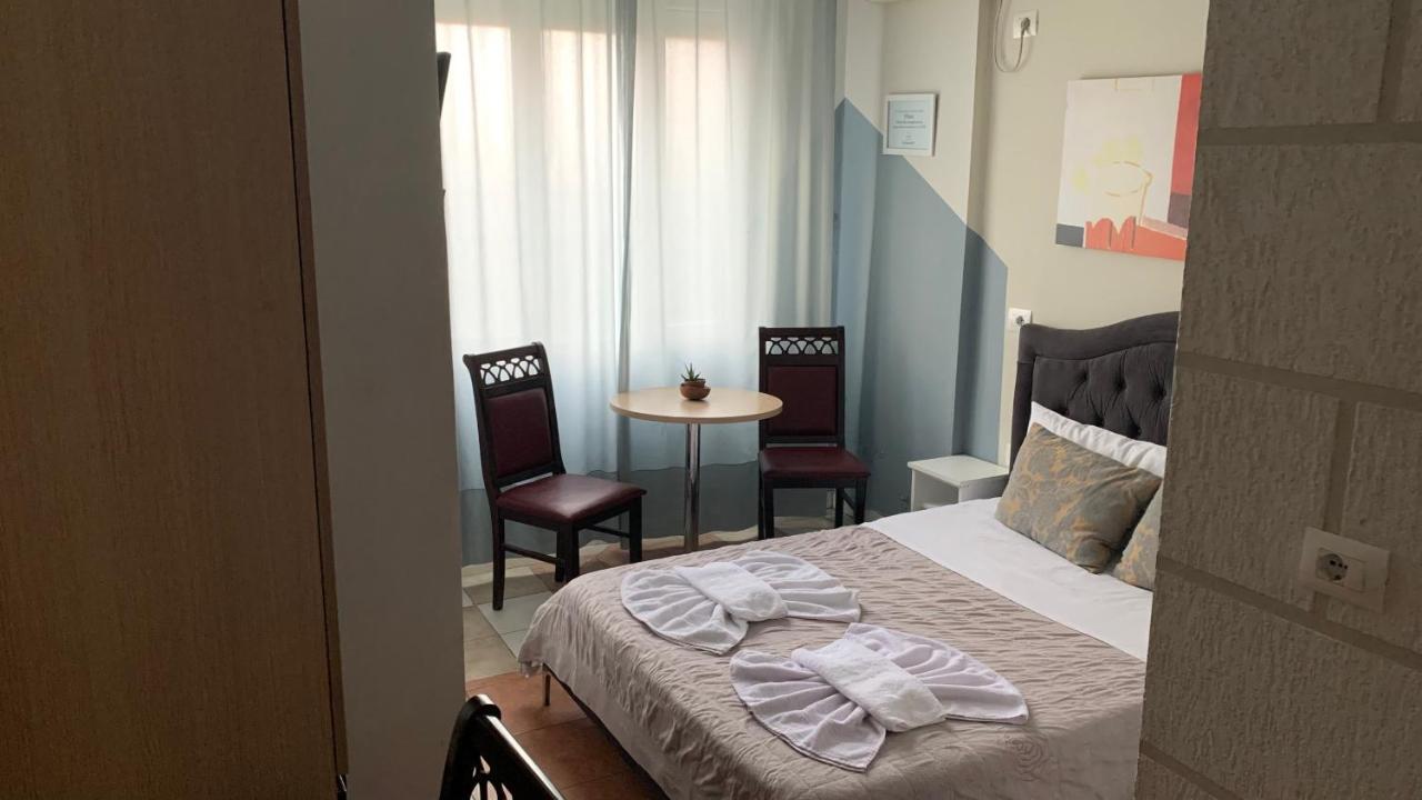 Guest House De Rada 티라나 외부 사진