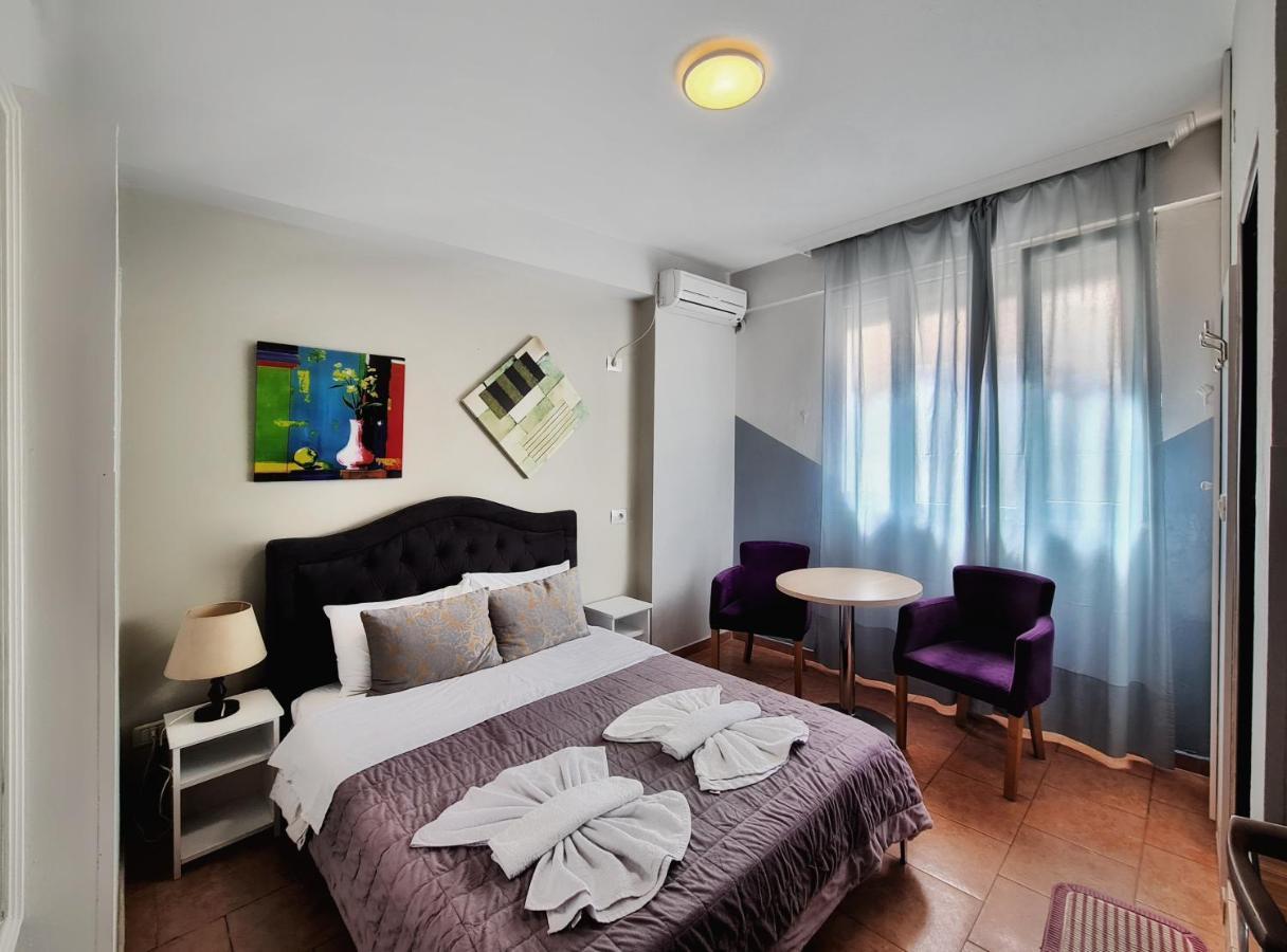 Guest House De Rada 티라나 외부 사진