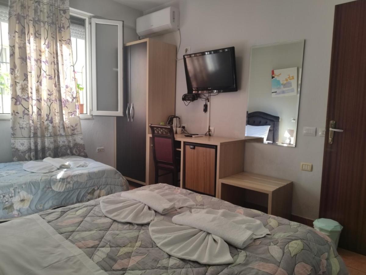 Guest House De Rada 티라나 외부 사진